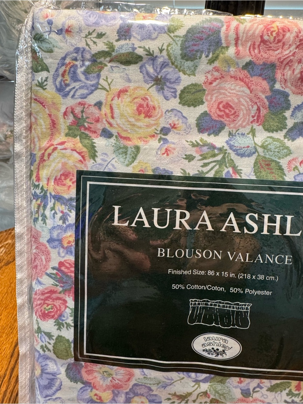 Vintage Laura Ashley Quartet Blouson Valance 86"x15" Floral New in Original Pkg - Picture 7 of 8